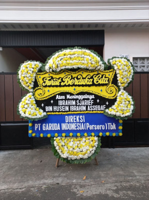 Papan Bunga Duka di Kepatihan Kulon